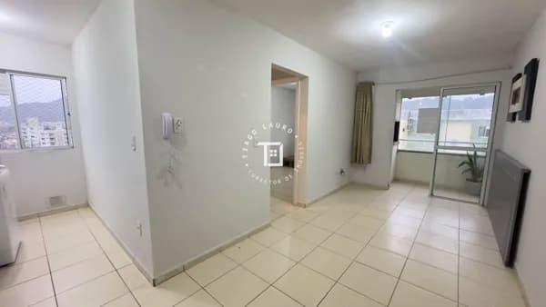 Apartamento 02 Dormitórios No São Sebastião Palhoça-SC