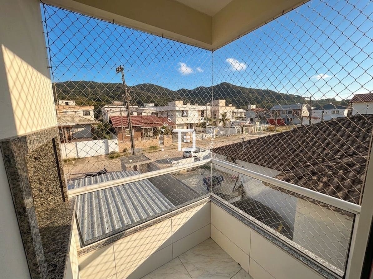 Apartamento 02 Dormitórios Semimobiliado No São Sebastião Palhoça-SC.