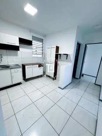 Apartamento 02 Dormitórios Semimobiliado Na Guarda Do Cubatão Palhoça-SC.