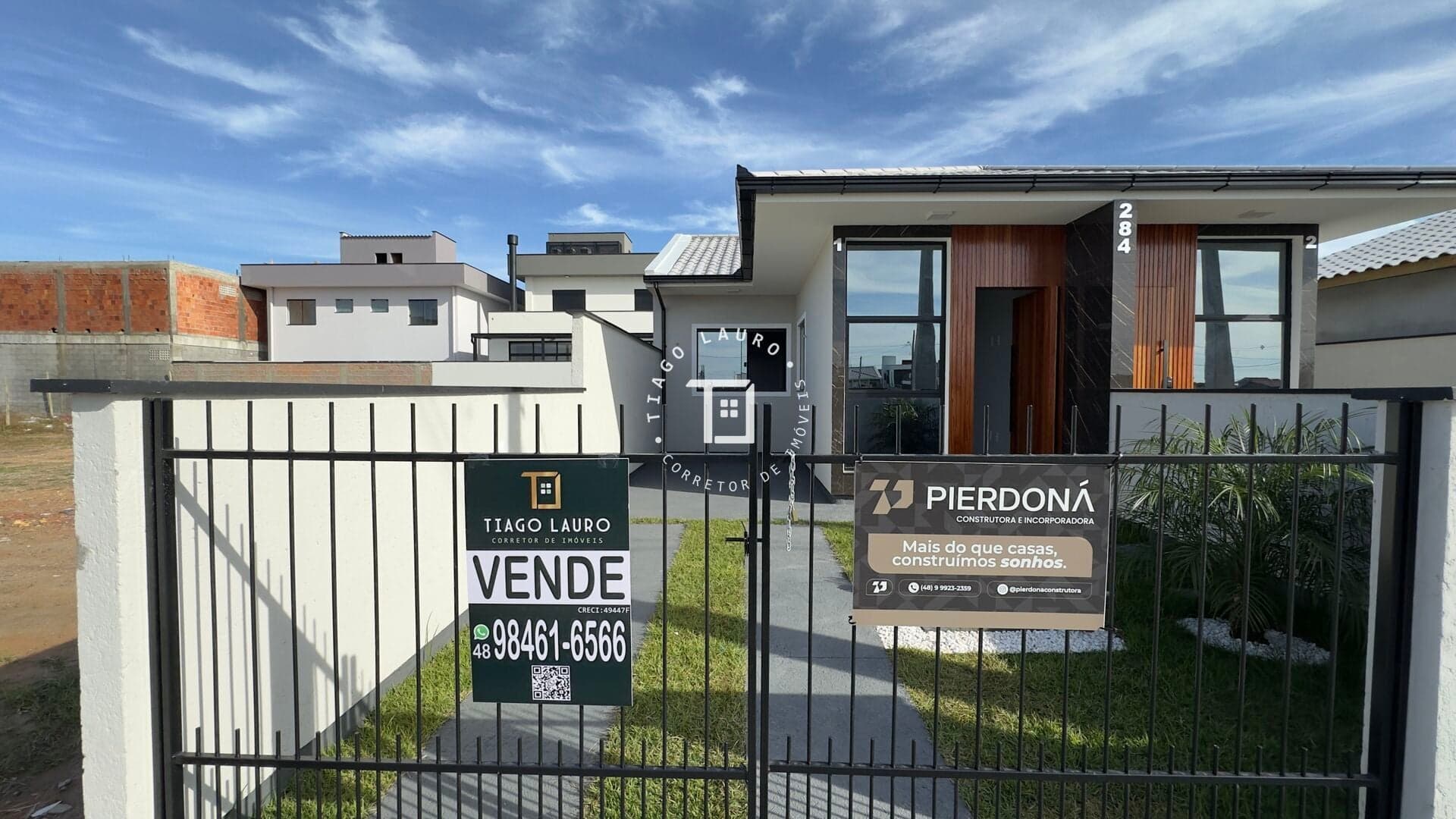 Casa Geminada 02 Dormitórios Nova Palhoça-SC