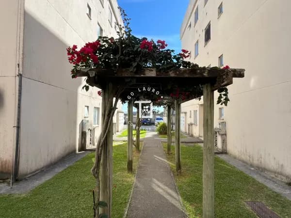 Apartamento de 02 dormitórios na Palhoça