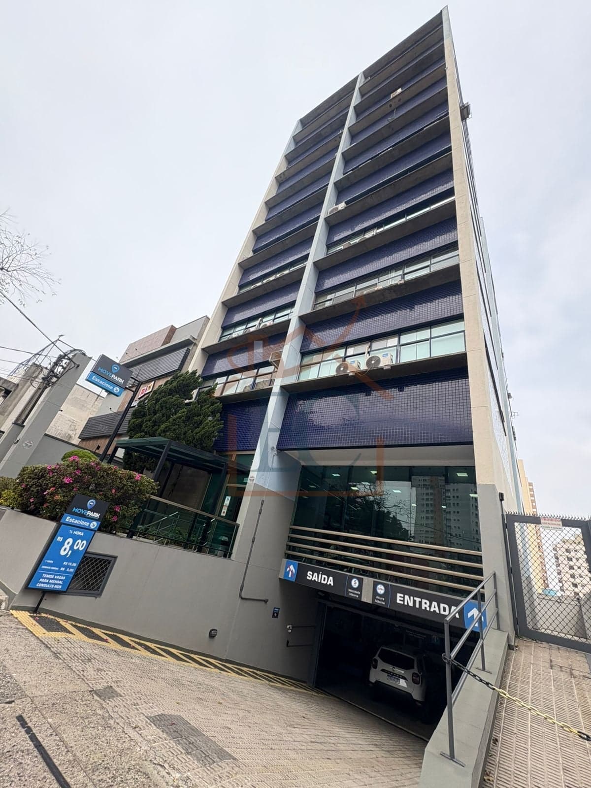 Sala Comercial 58m² na Vila Assunção | 3 Salas e Vaga
