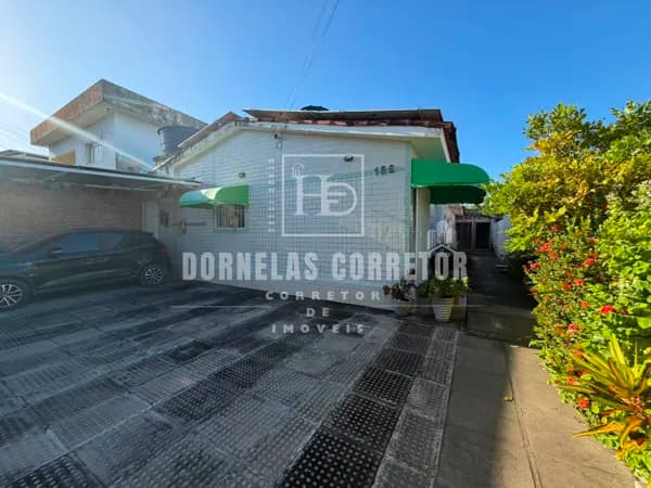 Casa em Jardim Atlântico | 2 Quartos, Terraço, Aceita Financiamento.