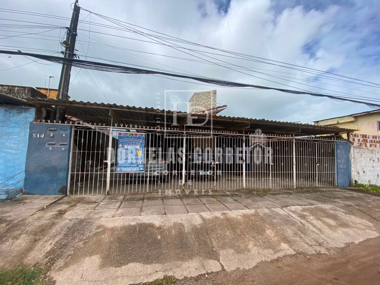 Casa em Janga | 2 Quartos, 1 Banheiro, Terraço, 1 Vaga de Garagem.