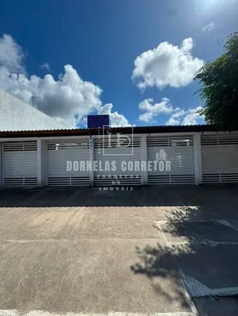 Casa em Pau Amarelo | 2 Quartos, Banheiro, 1 Vaga de Garagem Coberta