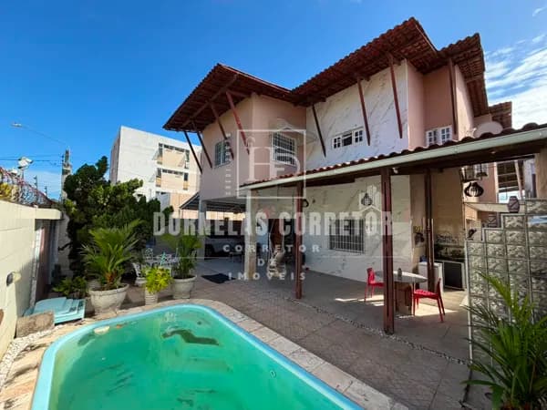 Casa Alto Padrão em Bairro Novo | 5 Quartos, 5 Suítes, Escritório, Piscina, Hidromassagem, Áviario