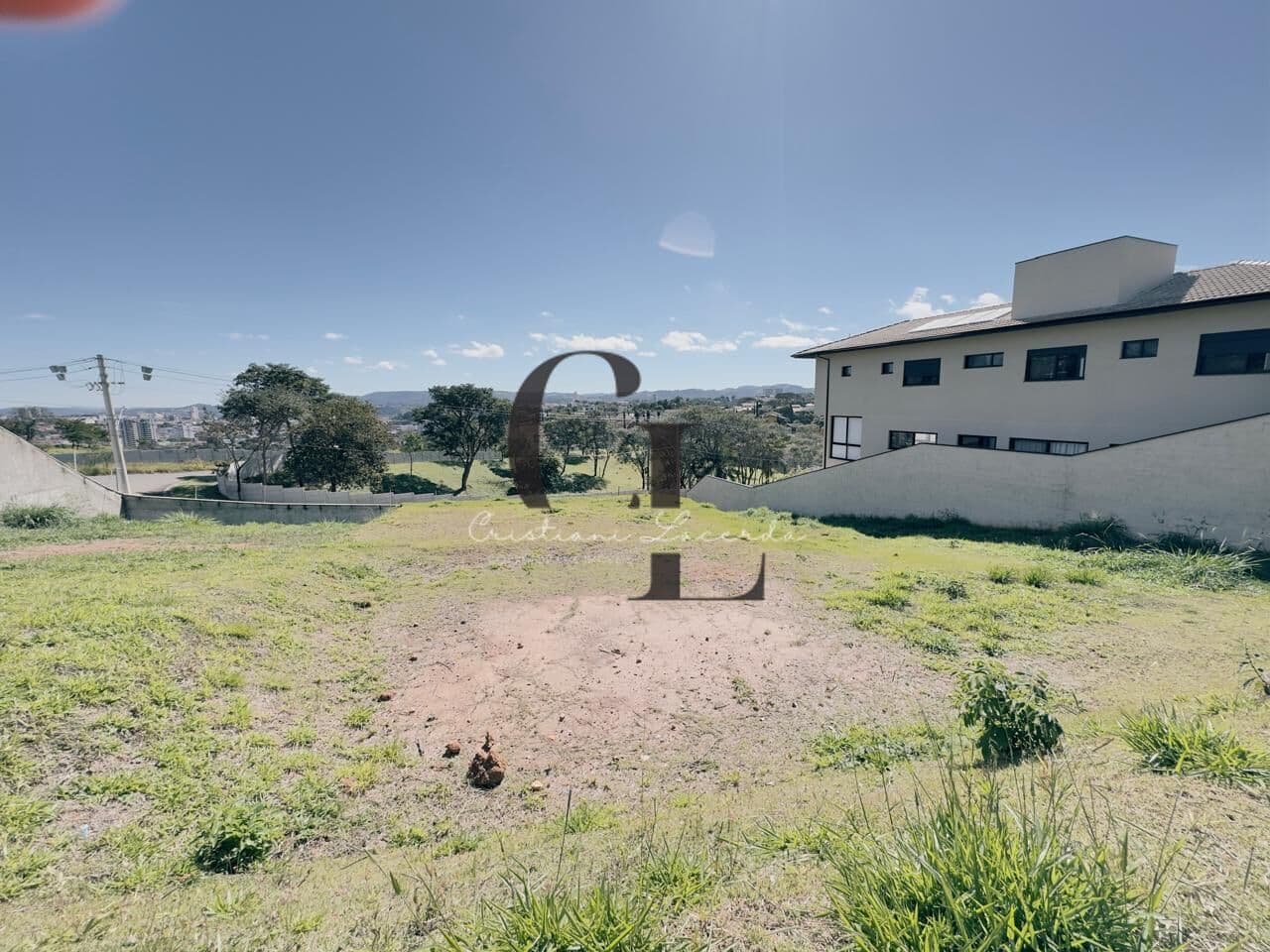 Terreno à venda com 420 m² no condomínio Reserva São Nicolau