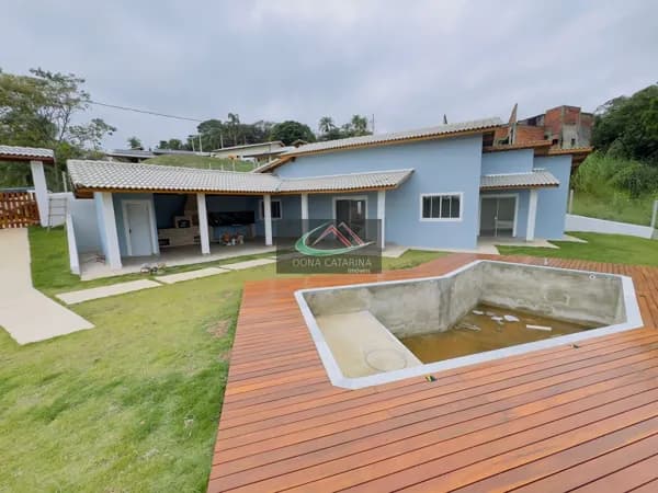 Á Venda, Chácara com Terreno de 1.000m² Moderna em Condomínio Fechado | Mairinque SP!