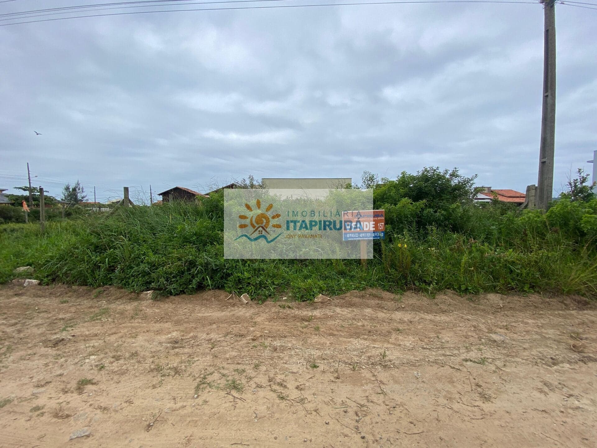 Lote/Terreno em Imbituba - Itapirubá