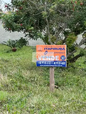 Lote/Terreno em Laguna - Itapiruba