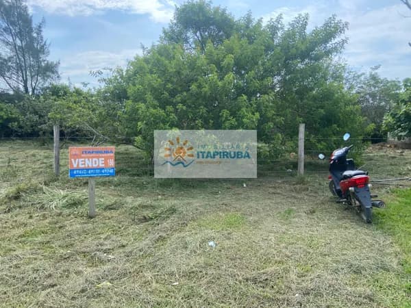 Lote/Terreno em Laguna - Praia de Itapiruba