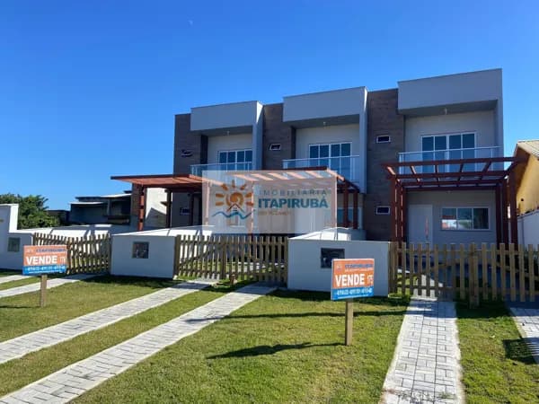 Sobrado em Laguna - Itapiruba