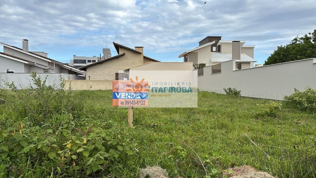 Lote/Terreno em Laguna - Praia de Itapiruba