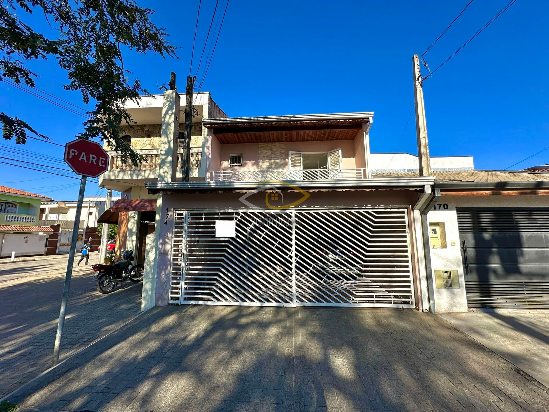 Sobrado em Sorocaba - Jardim Abaeté