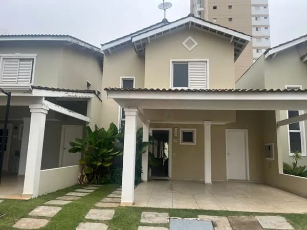 Casa de Condomínio em Sorocaba - Parque Campolim