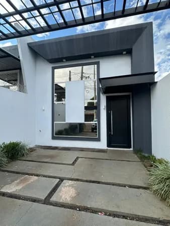 Casa Térrea em Santa Felicidade, Cascavel/PR