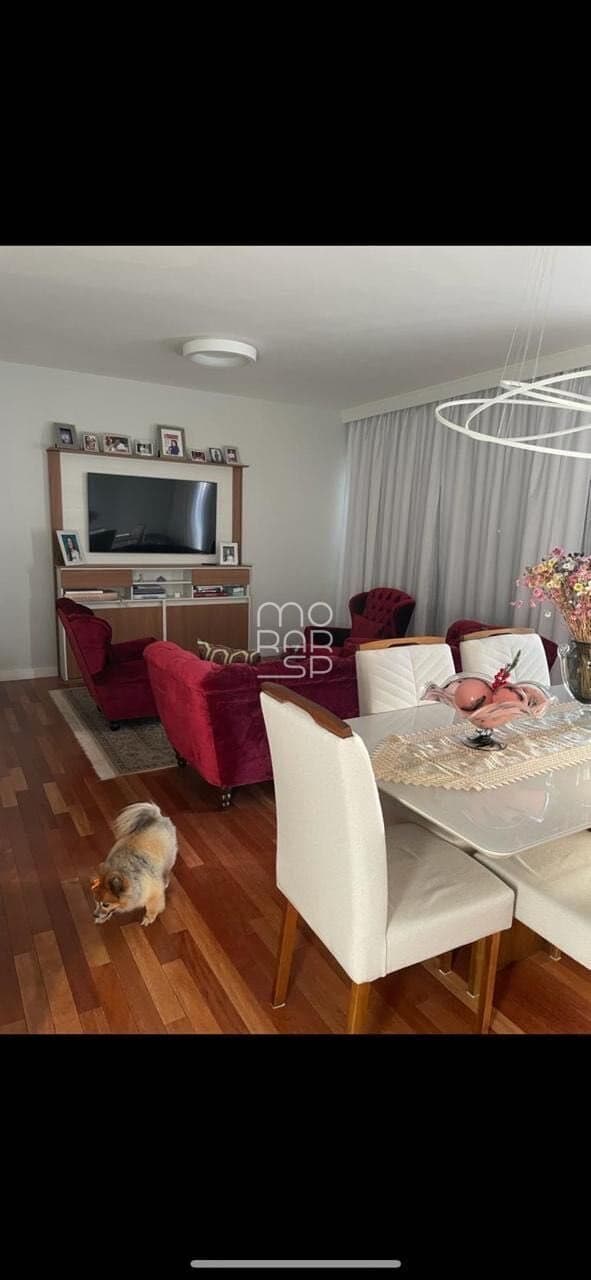 Apartamento andar alto. Bela vista. Prédio ótimo. Rua tranquila