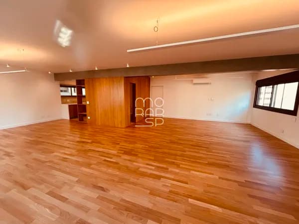 Apartamento todo reformado. Apartamento novo. Reforma incrível.