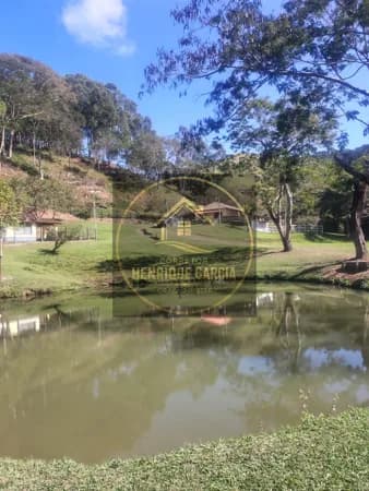 Fazenda/Sítios/Chácaras em Jambeiro - Centro