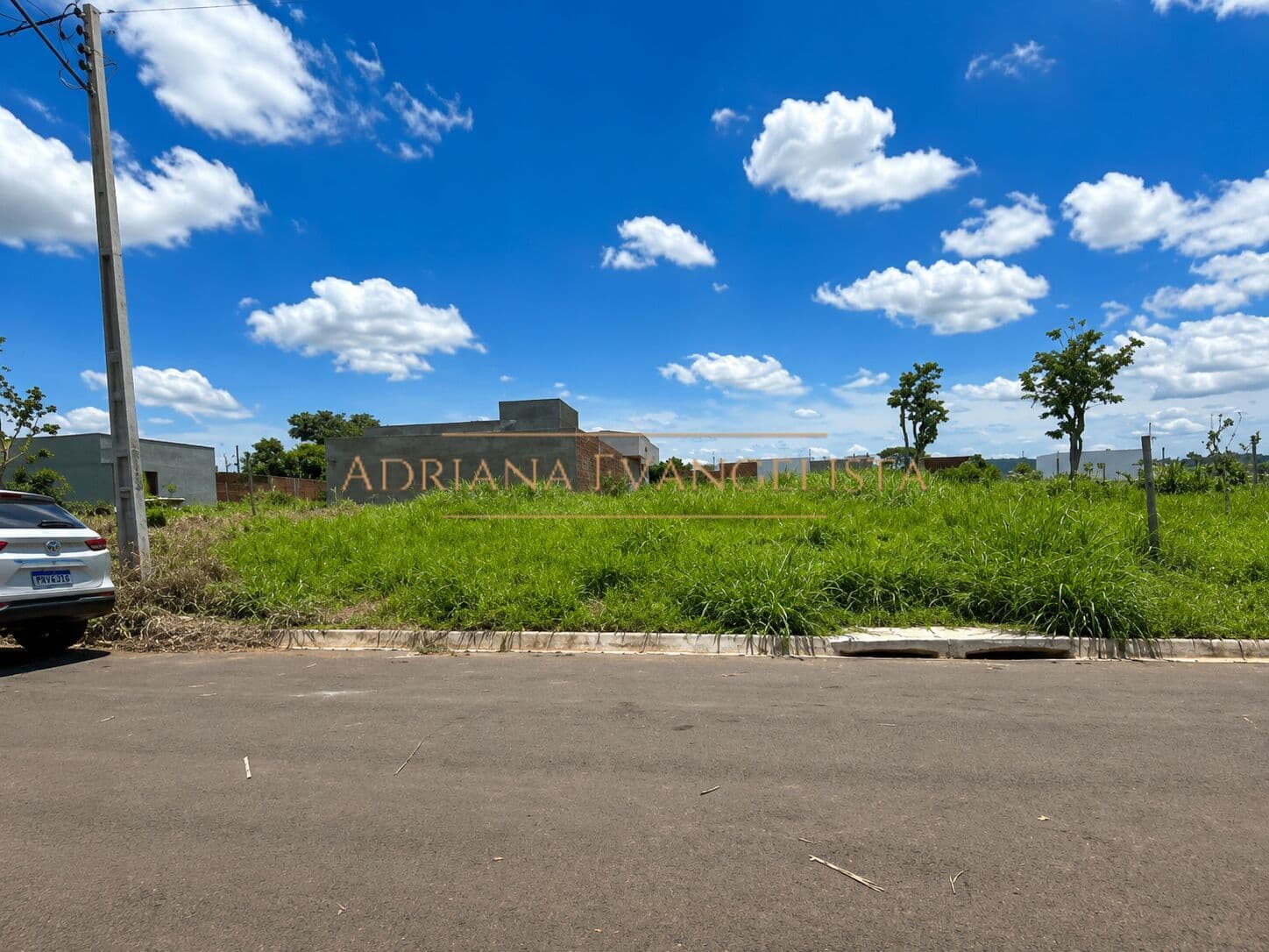 Lote à venda no Setor Lírios do Campo