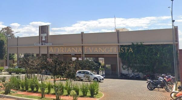 Lote à Venda no Condomínio Grand Trianon