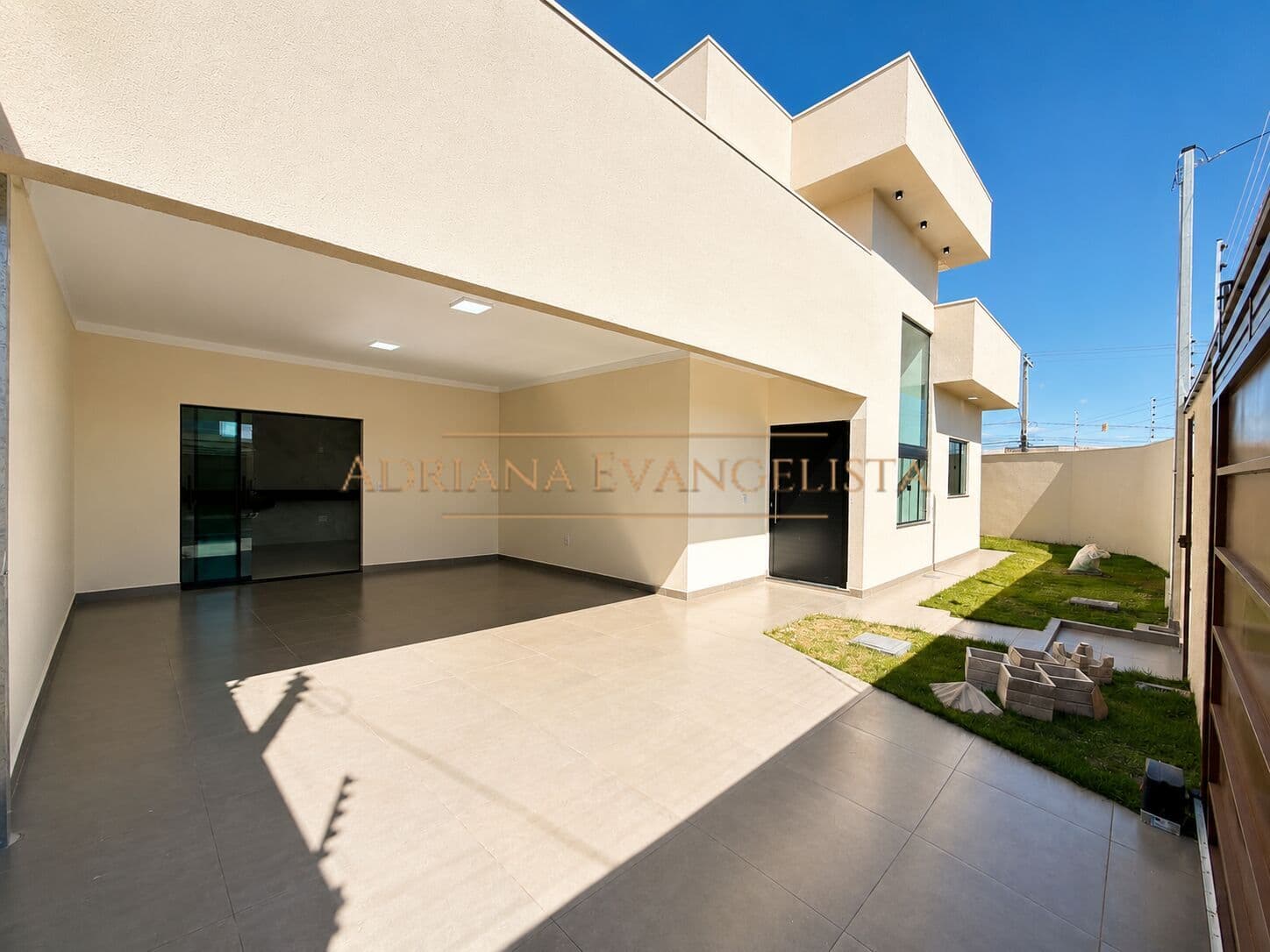 Casa à Venda no Vale do Sol
