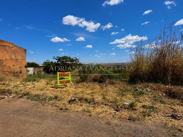 Lote à Venda no Itamaraty em Anápolis
