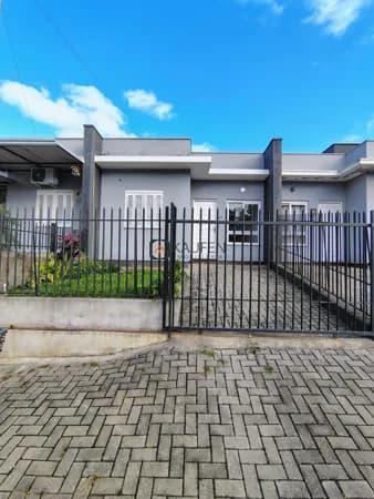 Casa em Araricá - Estação