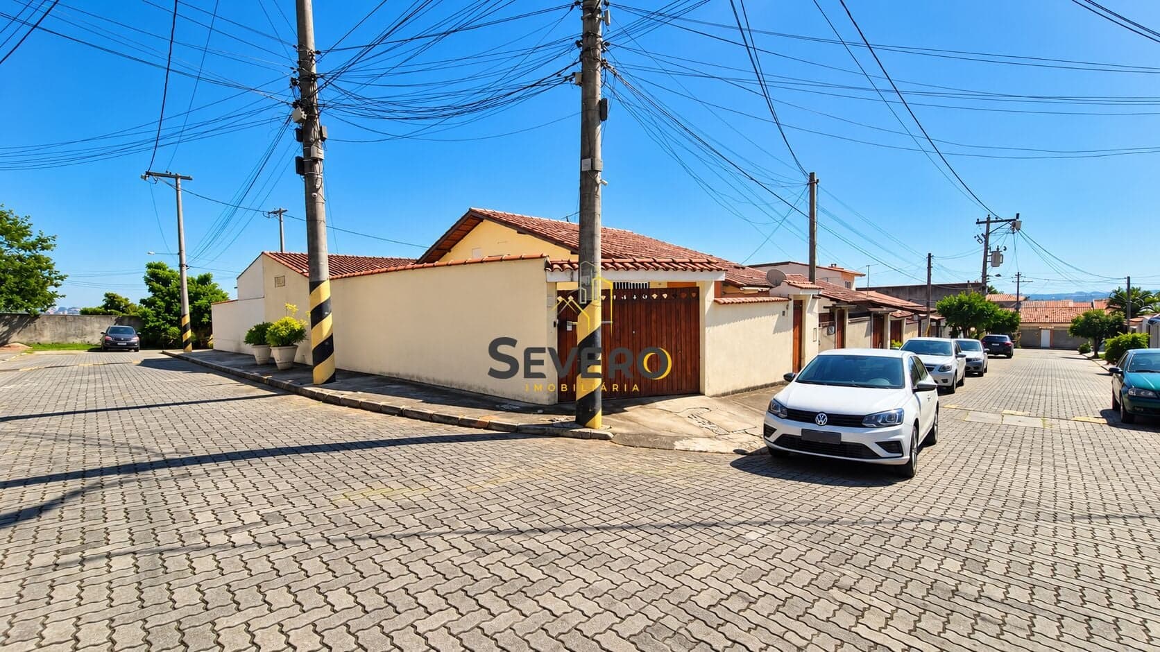 Belíssima Casa à venda no bairro Vista Alegre - São Gonçalo/RJ