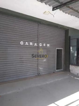 Loja comercial com 200m² na principal