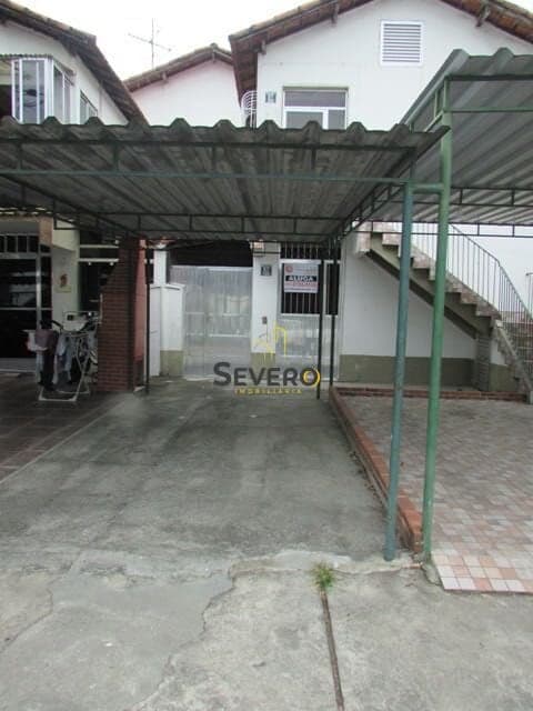 Casa em São Gonçalo - Colubande