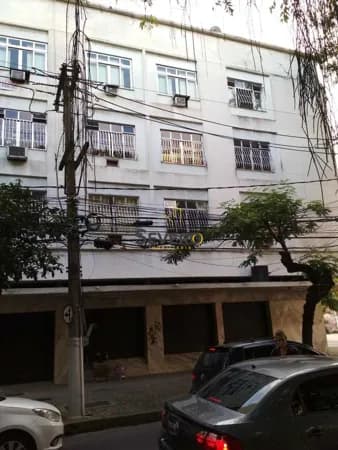 Apartamento de 2 quartos à venda em Icaraí | 72 m²