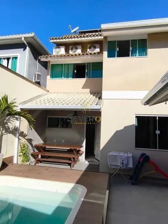 Belíssima Casa à venda no bairro Arsenal - São Gonçalo/RJ