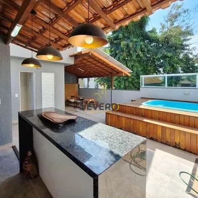 Casa em Niterói - Fonseca