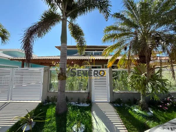 Casa em Maricá - Centro