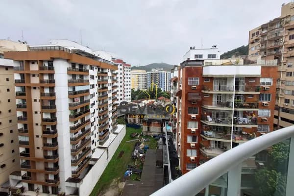 Apartamento em Niterói - Santa Rosa
