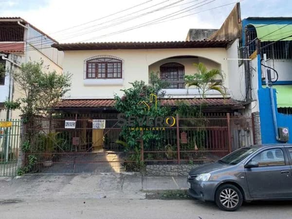 Casa em São Gonçalo - Centro