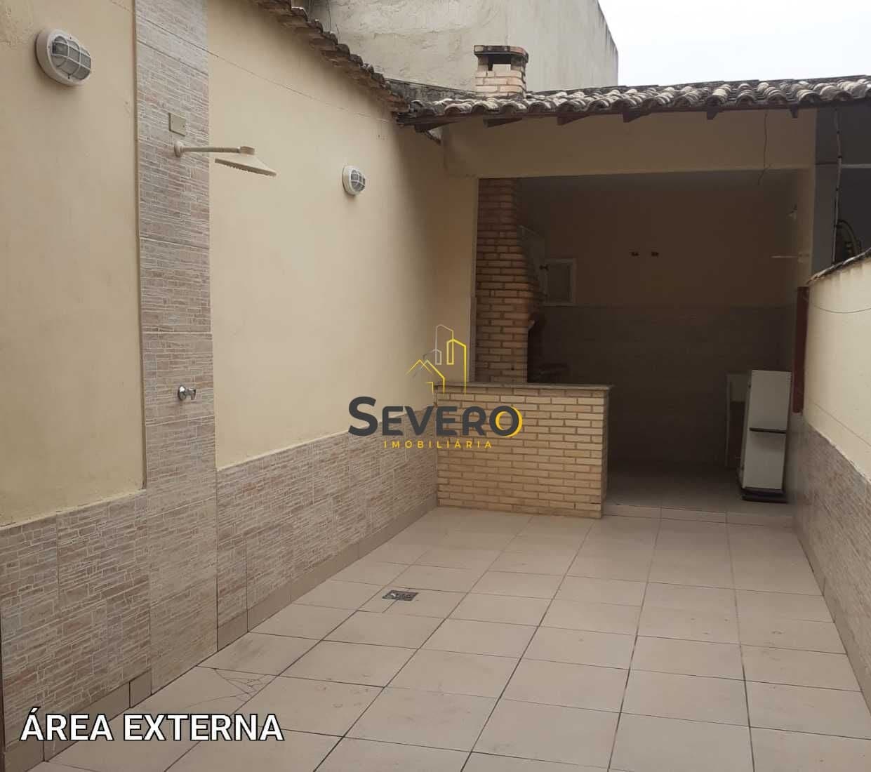 Casa Duplex com Suíte e Área Gourmet na Trindade