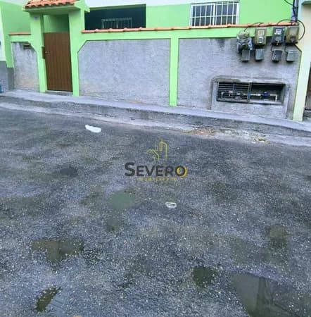 Casa em São Gonçalo - Galo Branco