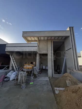 Casa, no Condomínio no Residencial Villagio Ipanema