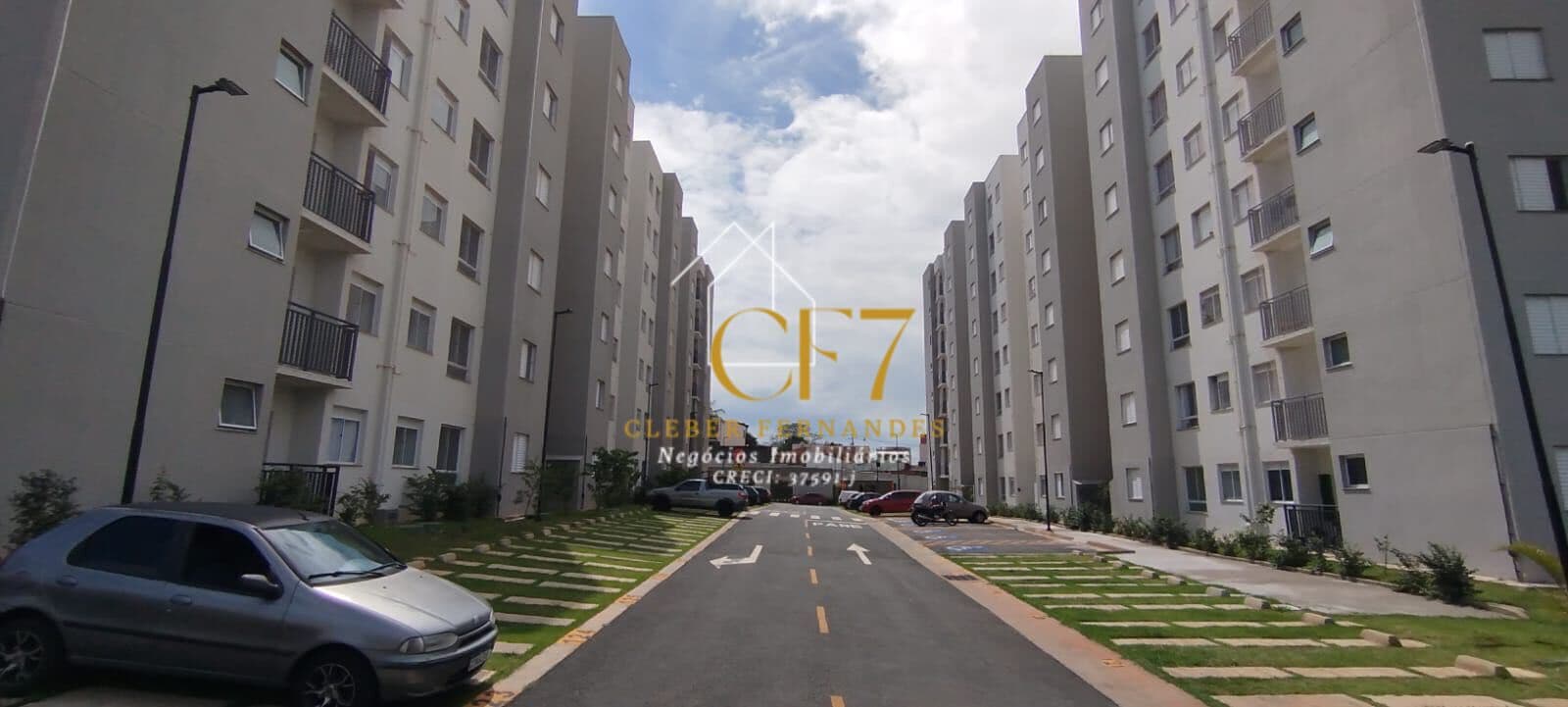 Apartamento à Venda com 2 Dormitórios ao lado da Av. da Amizade/Sumaré.
