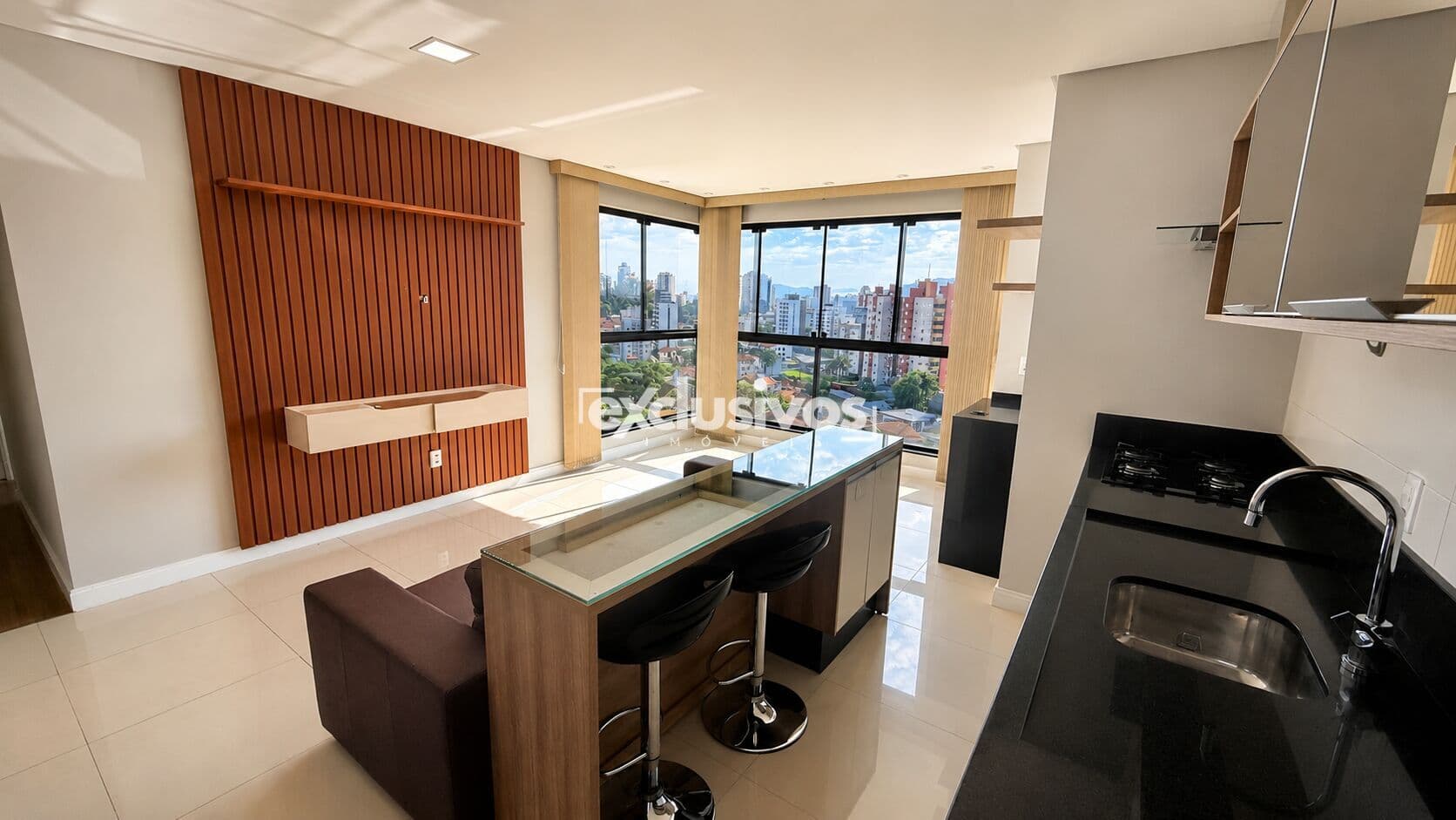 Apartamento todo Mobiliado no Anita Concept por 559 mil!