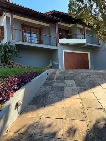Casa no Condomínio Cantegril