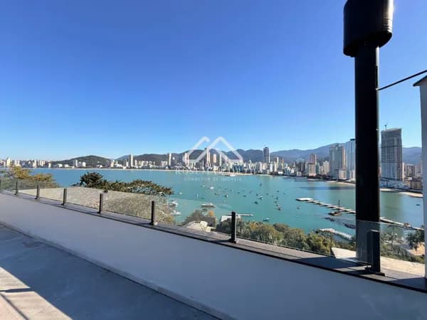 Casa Geminada em Canto da Praia, Itapema/SC