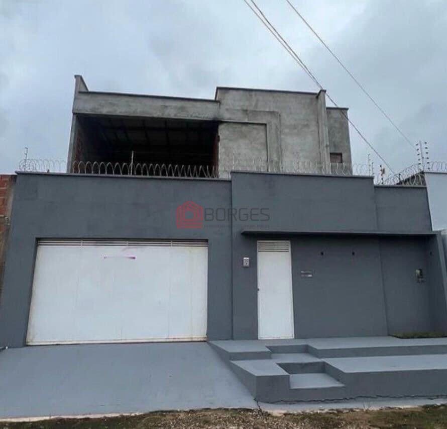 Sobrado à venda no Verona 1 com piscina