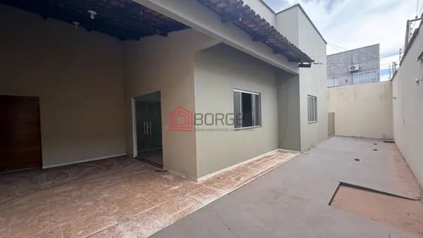 Casa 3 Quartos - Avenida Jacob
