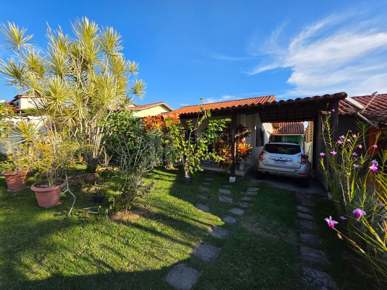 Casa com suíte e área gourmet no Condomínio Chateu Colline | Conforto, segurança e lazer para toda a família