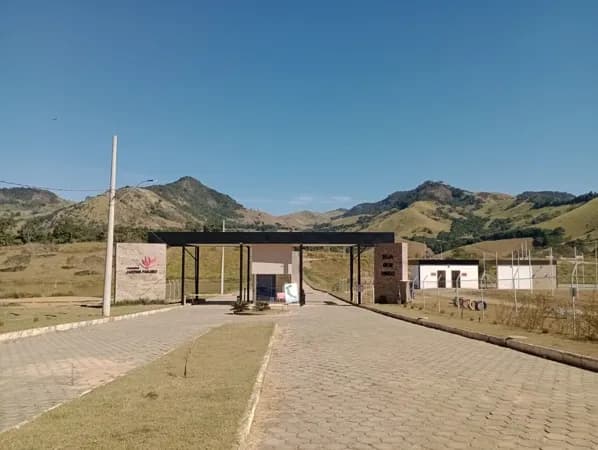 Terreno à venda no bairro Bicas em Bicas/MG