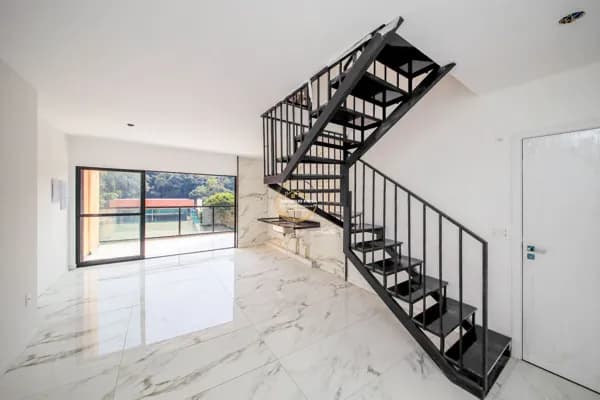 Cobertura 3 quartos no Bairro São Mateus - Juiz de Fora | 178m² |