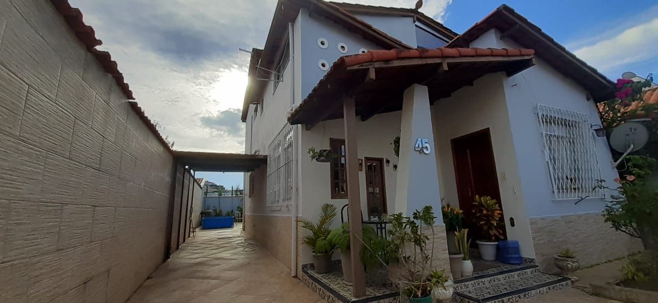 Casa à venda no bairro Industrial em Juiz de Fora/MG